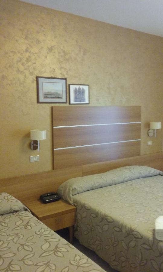 Hotel Prater Cesenatico Ngoại thất bức ảnh