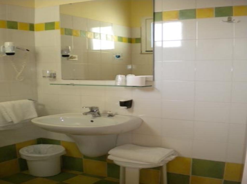 Hotel Prater Cesenatico Phòng bức ảnh