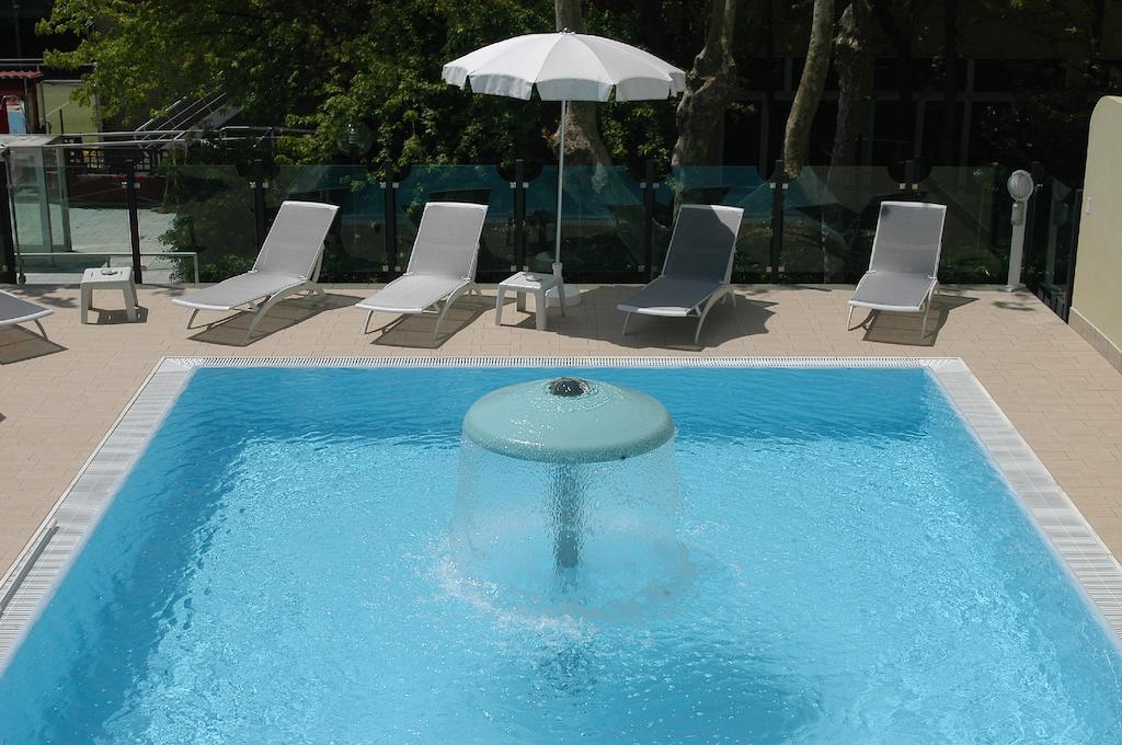 Hotel Prater Cesenatico Ngoại thất bức ảnh